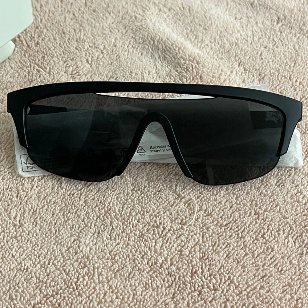 Burberry 0BE4460U Sunglasses Mens OS Matte Black/Dark Grey Italian Luxury NIB